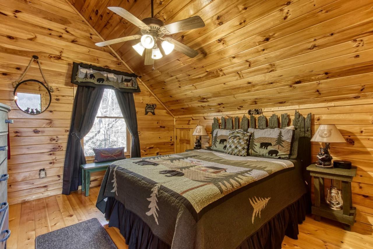Magical Moments, Hot Tub, Wifi, 1089 Free Tickets Each Paid Day, Dollywood And More Gatlinburg Luaran gambar