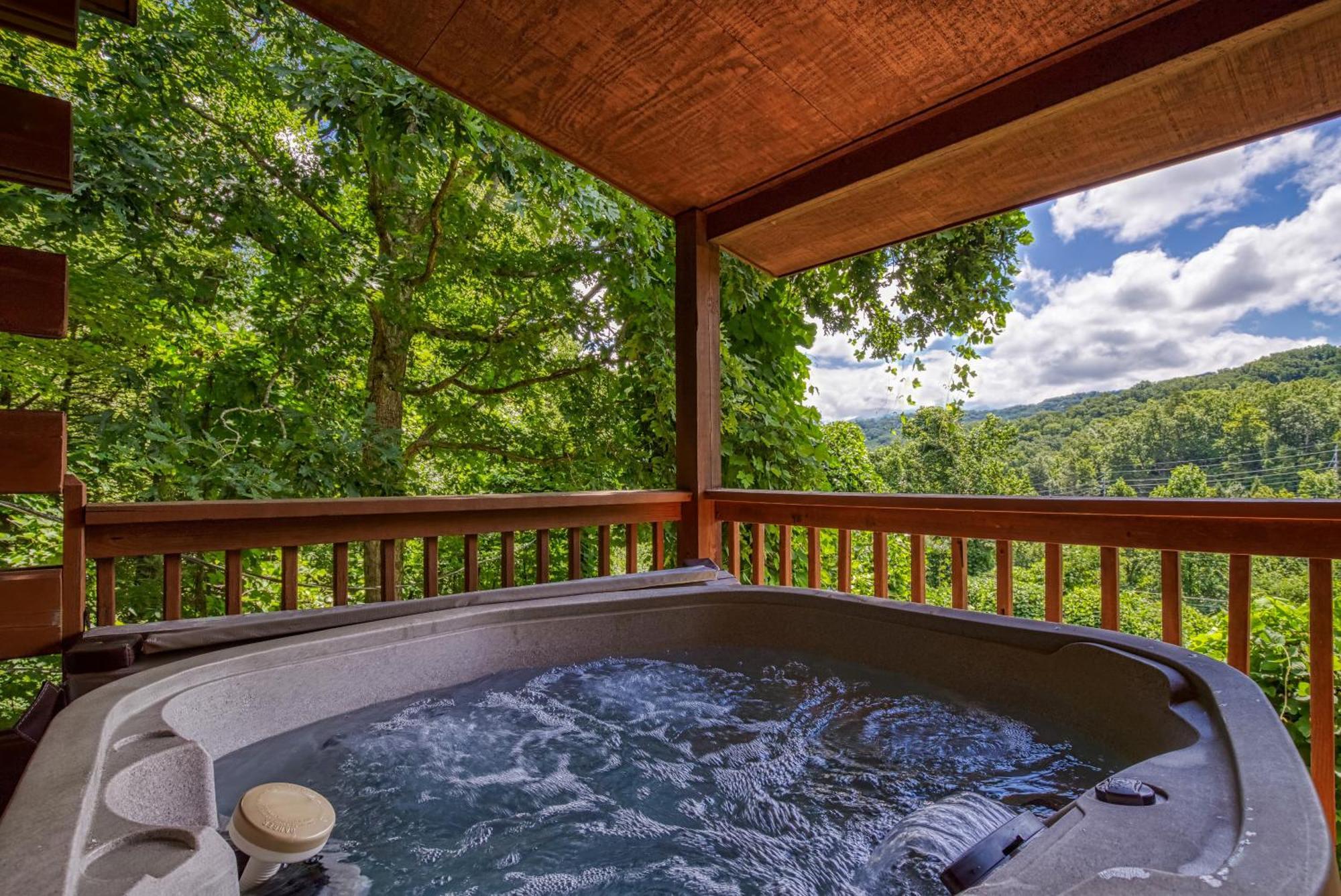 Magical Moments, Hot Tub, Wifi, 1089 Free Tickets Each Paid Day, Dollywood And More Gatlinburg Luaran gambar